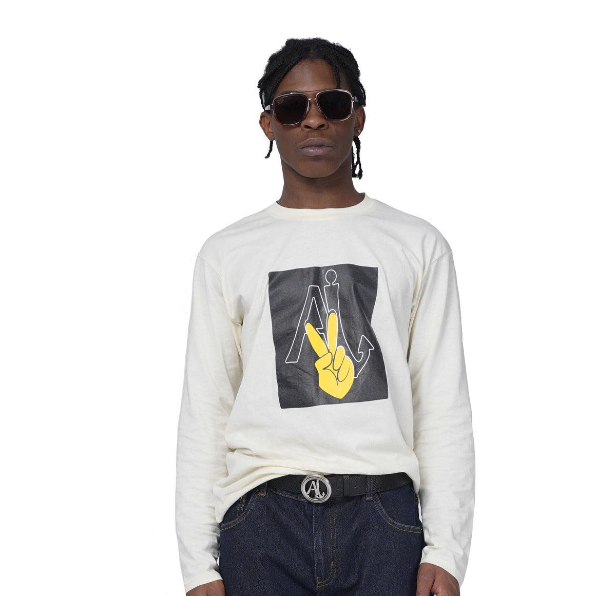 T SHIRT WITH LOGO AND PEACE SIGN