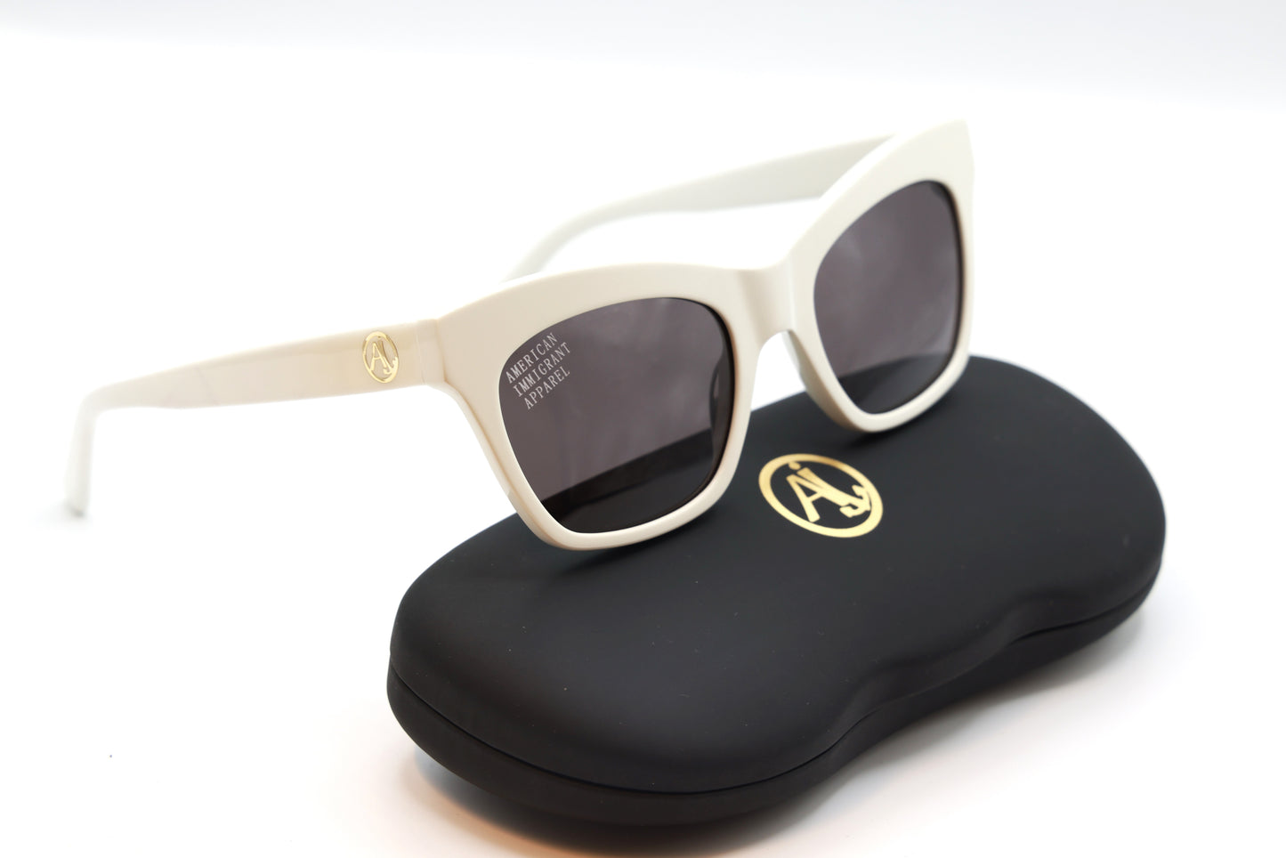 SUNGLASSES -Ai-RED